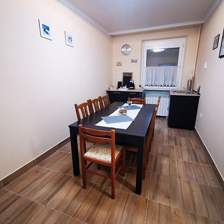 Central Park Apartman Szekszárd Dış mekan fotoğraf