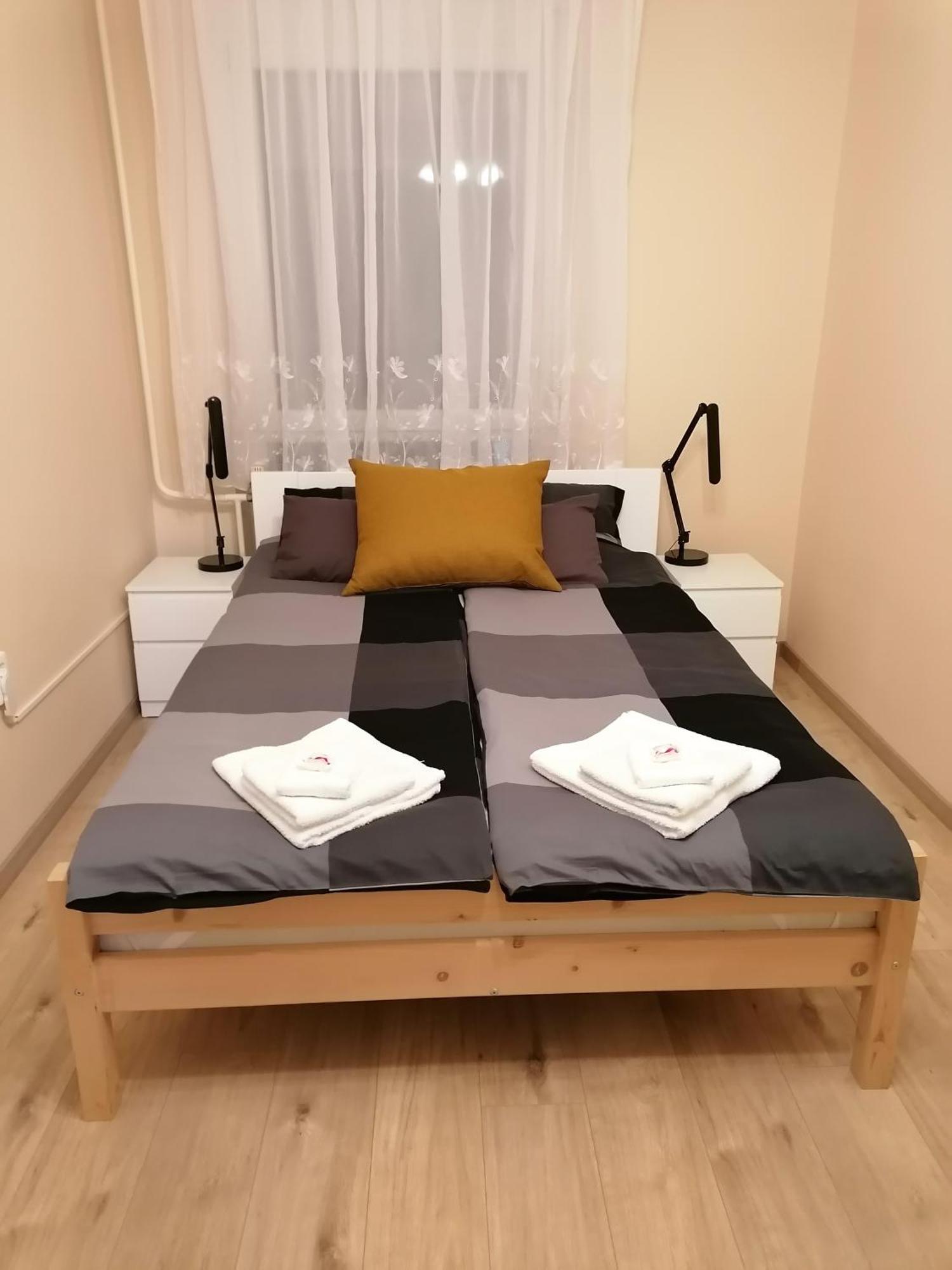 Central Park Apartman Szekszárd Dış mekan fotoğraf