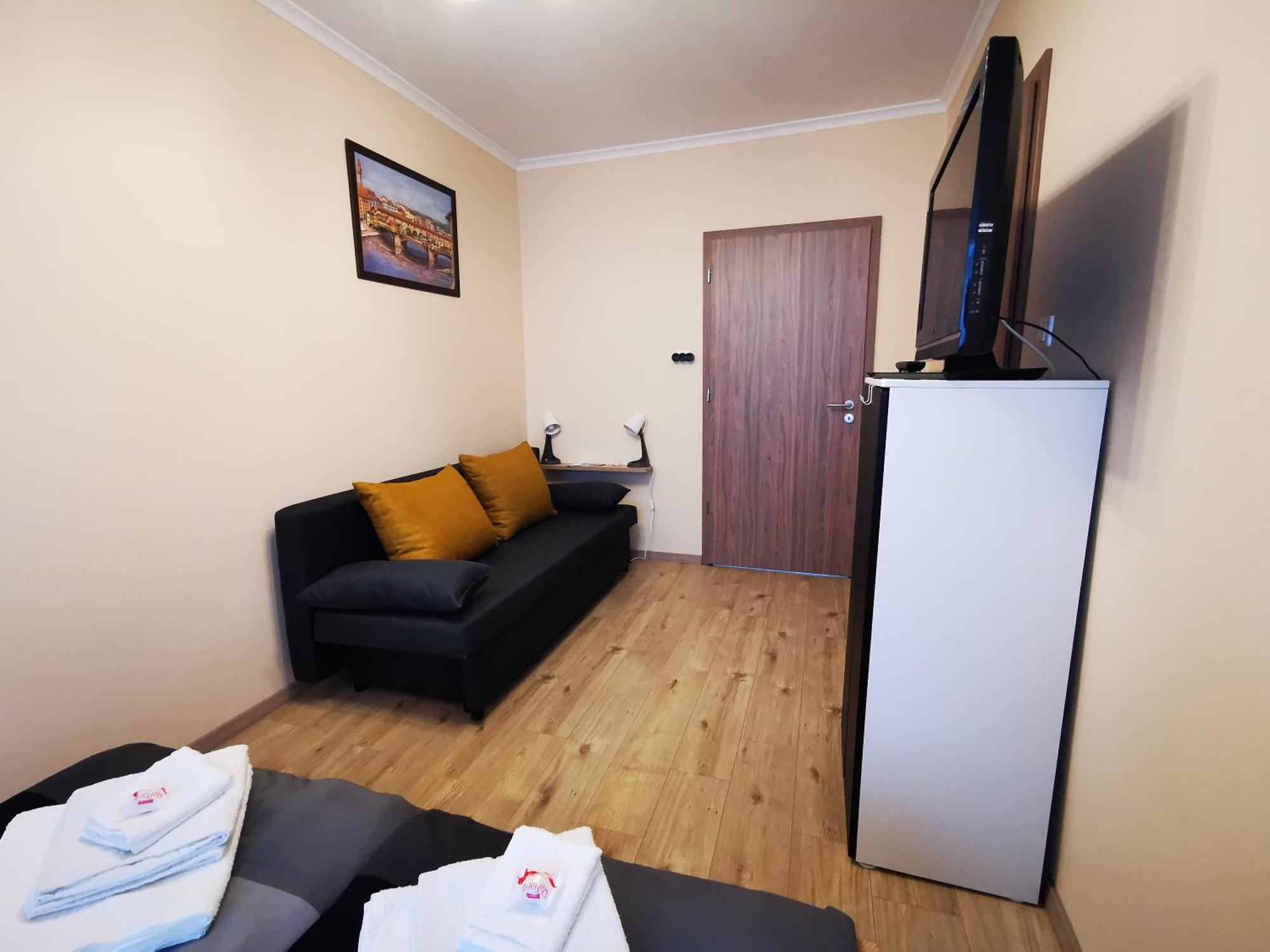 Central Park Apartman Szekszárd Dış mekan fotoğraf