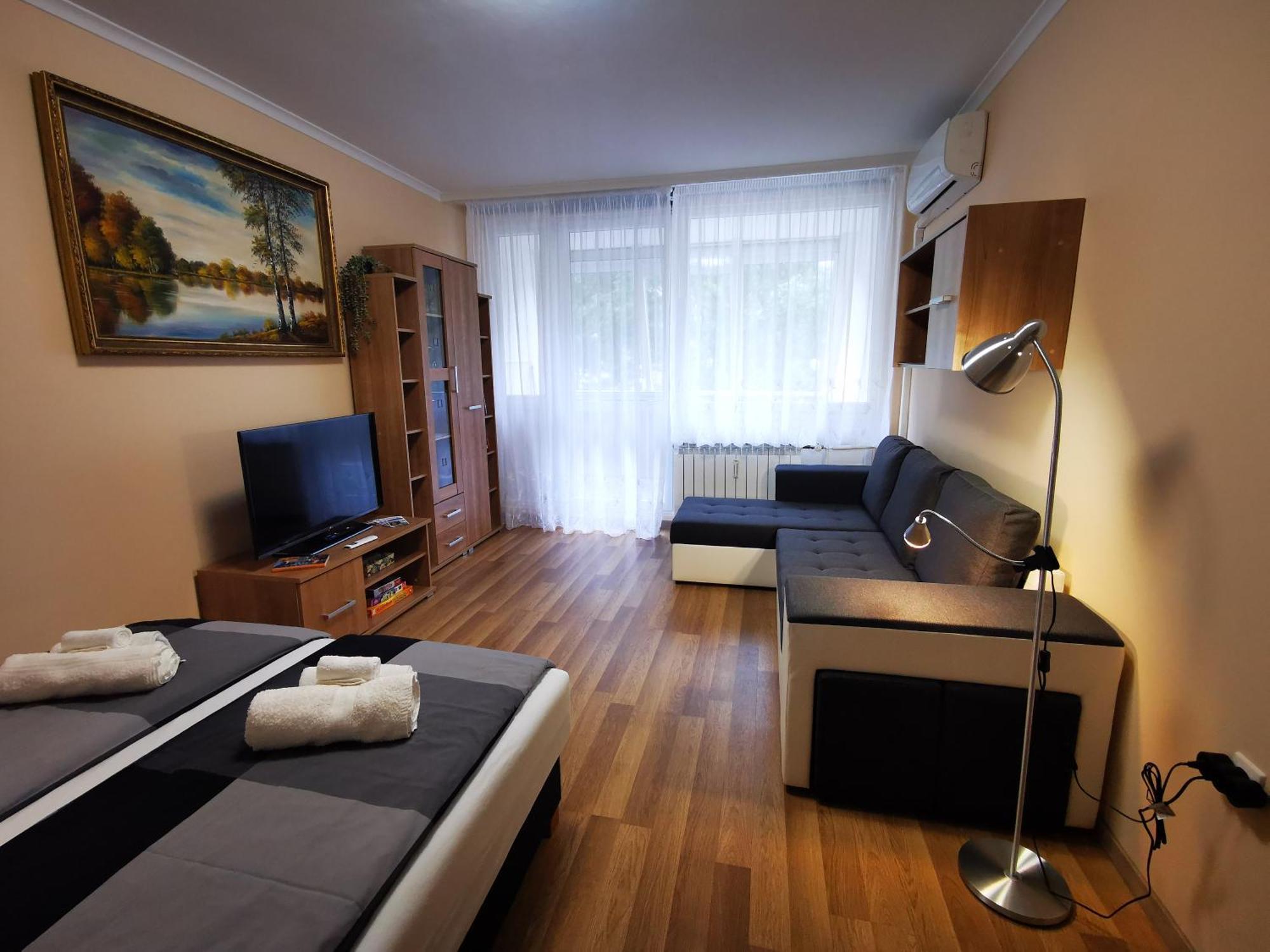 Central Park Apartman Szekszárd Dış mekan fotoğraf